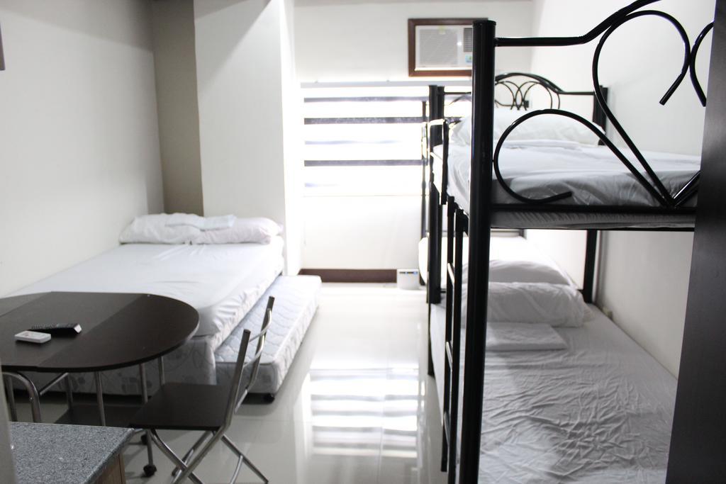 Feel Great Stay Condotels - San Marino Cebu ภายนอก รูปภาพ