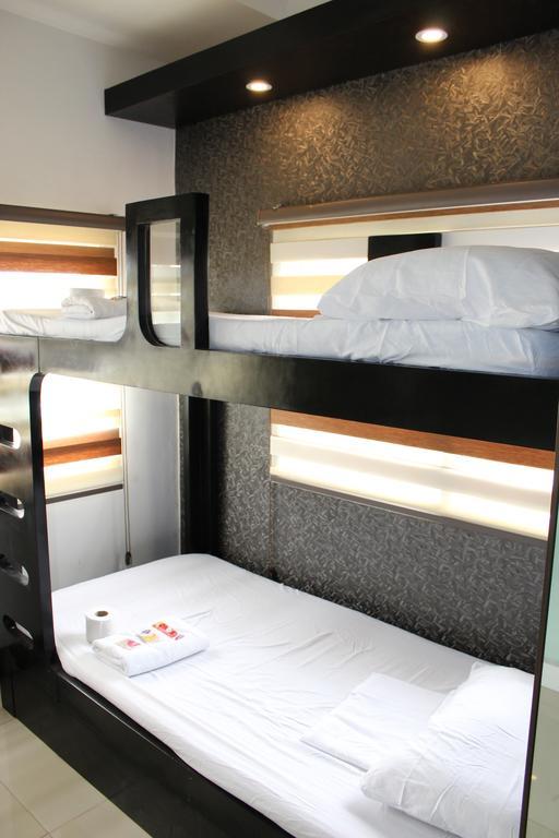 Feel Great Stay Condotels - San Marino Cebu ภายนอก รูปภาพ
