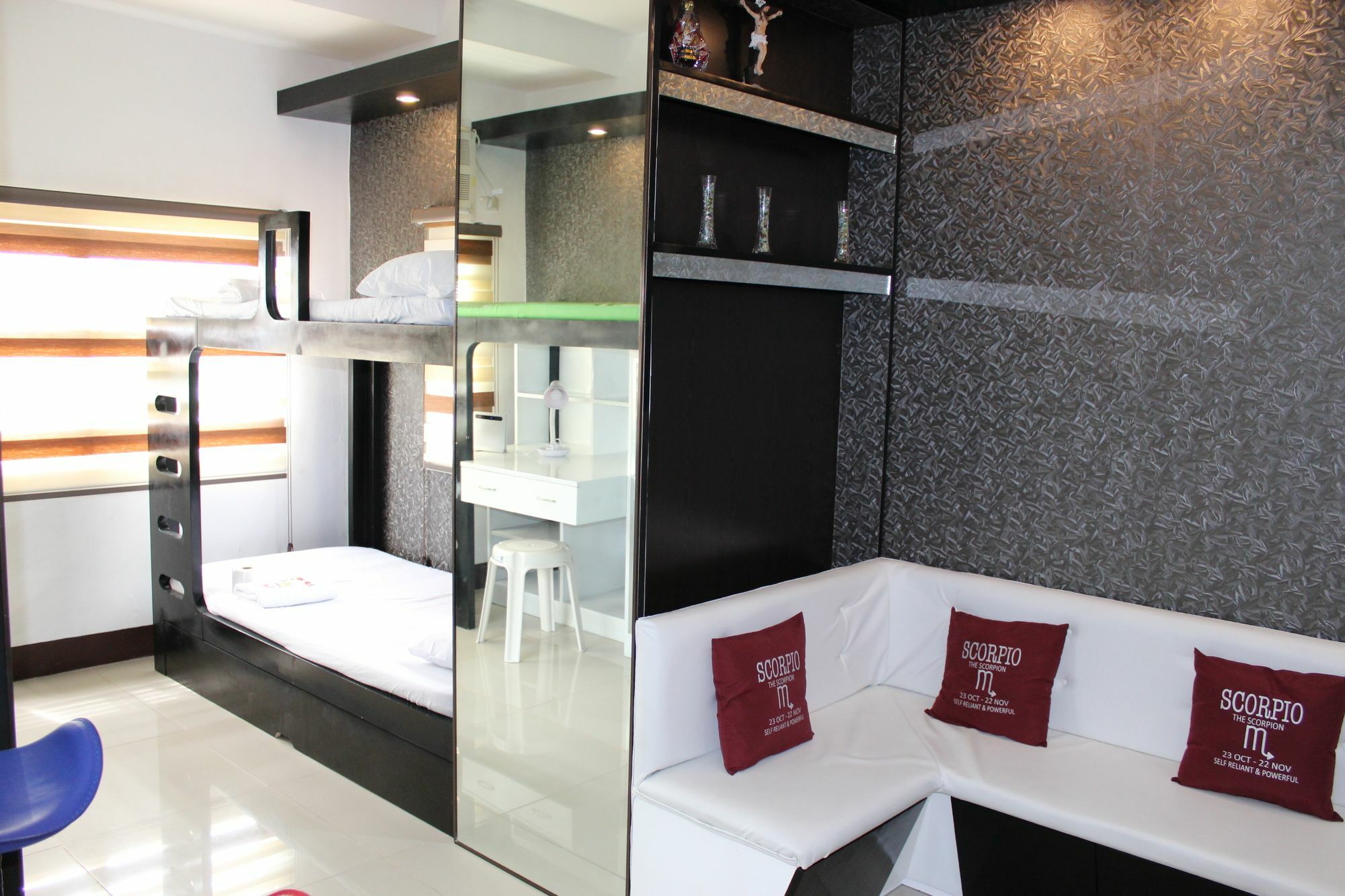 Feel Great Stay Condotels - San Marino Cebu ภายนอก รูปภาพ